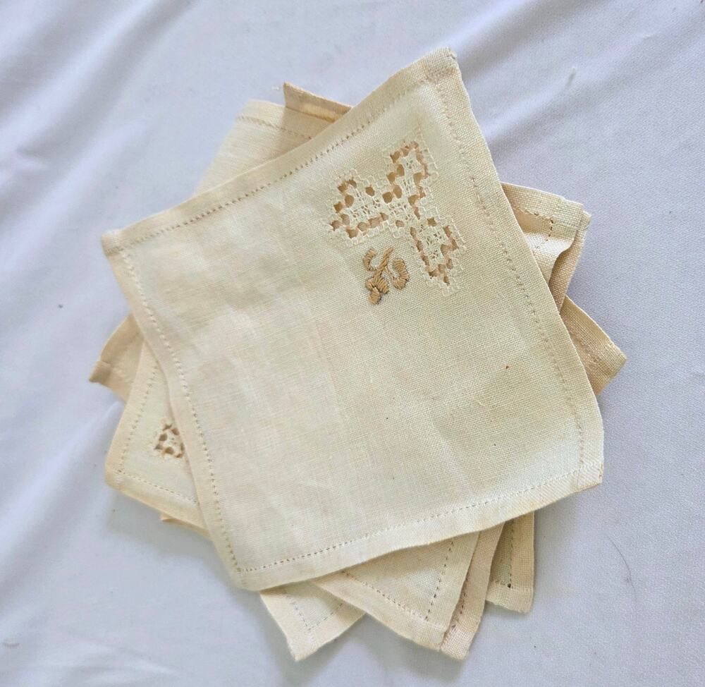 5 Vtg Linen Napkins with Embroidery/Needlepoint Accents
